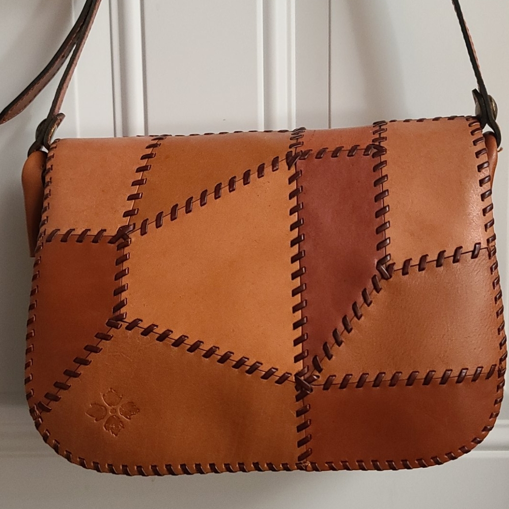 Crossbody bag by Patricia Nash
